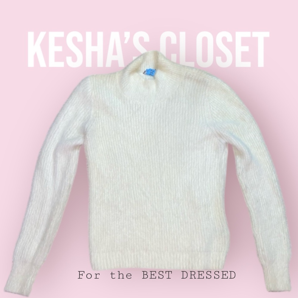 MARLED Cream Colored Fuzzy Sweater